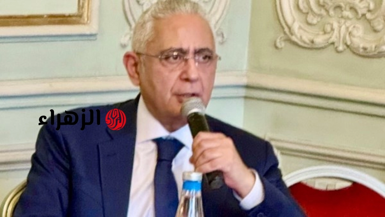 سفير مصر بفرنسا يشارك في صلاة عيد الأضحى ويؤكد حرص الدولة على دعم الجالية المصرية