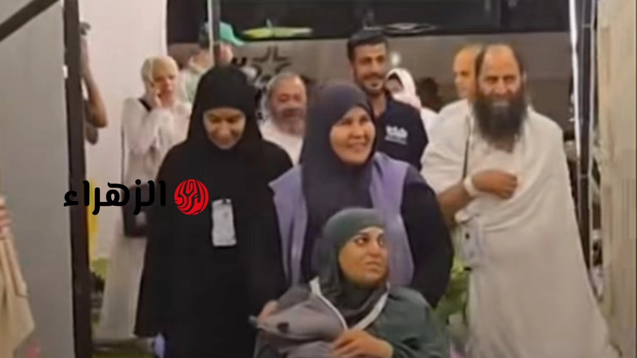 سيدة تضع مولودها في صعيد عرفات خلال أداء مناسك الحج