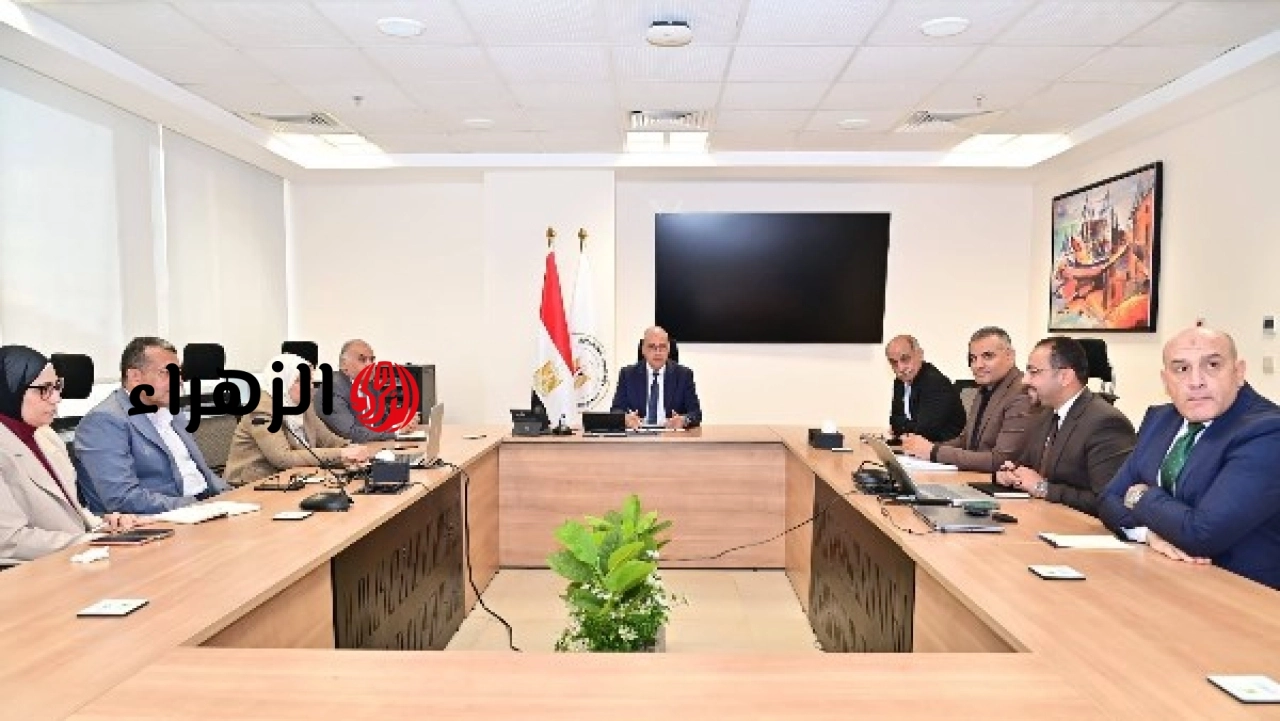 وزير الري يتابع تنفيذ خطة تطوير إدارة المياه ويشرف على تطبيق التوأمة الرقمية في ترعة الإسماعيلية