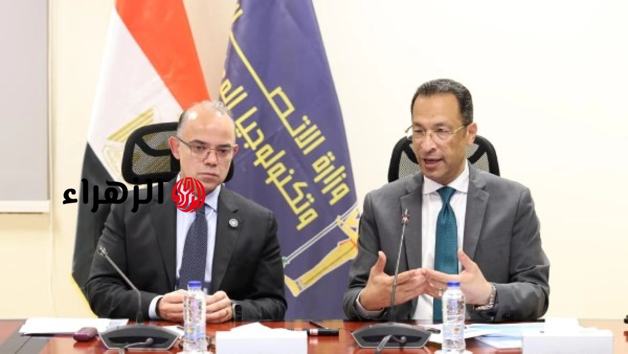 وزيرا الاتصالات والاستثمار يشهدان توقيع بروتوكول تعاون بين ايتيدا وصندوق تنمية الصادرات