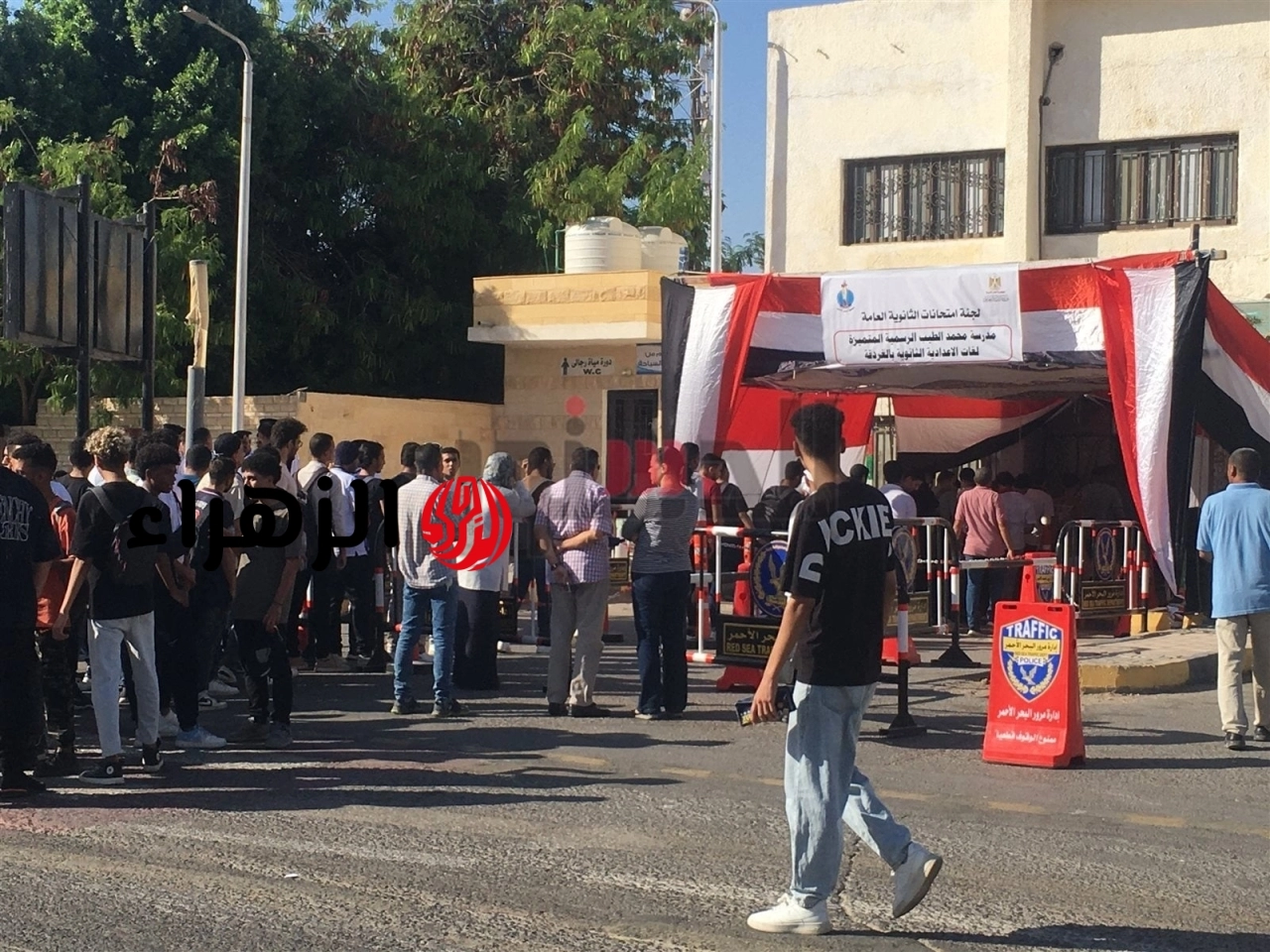 قرار عاجل من التعليم لرؤساء اللجان.. بدء دخول وتفتيش طلاب الثانوية العامة من 8:15 صباحاً
