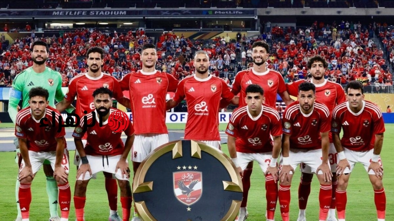 رسميًا.. الأهلي يعلن تجديد عقد نجم الفريق لمدة 3 مواسم