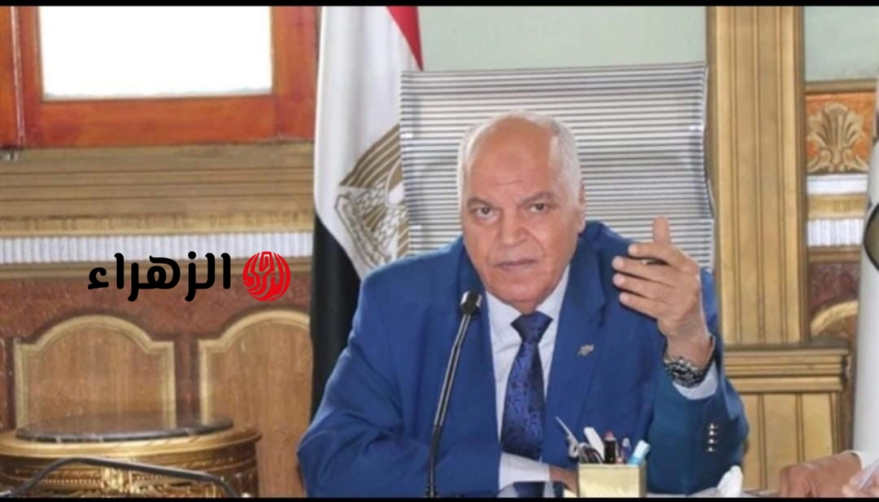 إغماء مراقب في لجنة الثانوية العسكرية بقنا ونقيب المعلمين يوجه بمتابعة الحالة