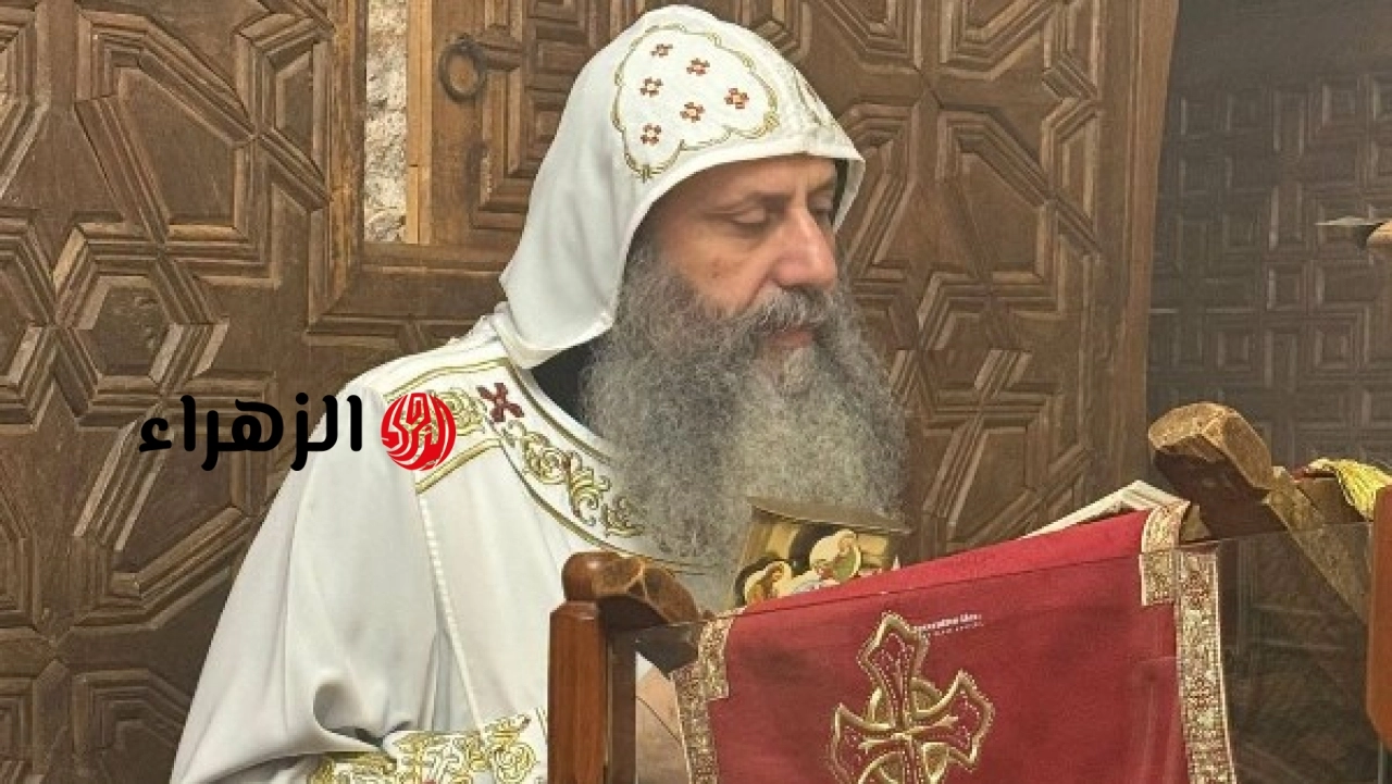 الأنبا غبريال والأنبا بيجول يترأسان القداس الإلهي بدير السيدة العذراء المحرق