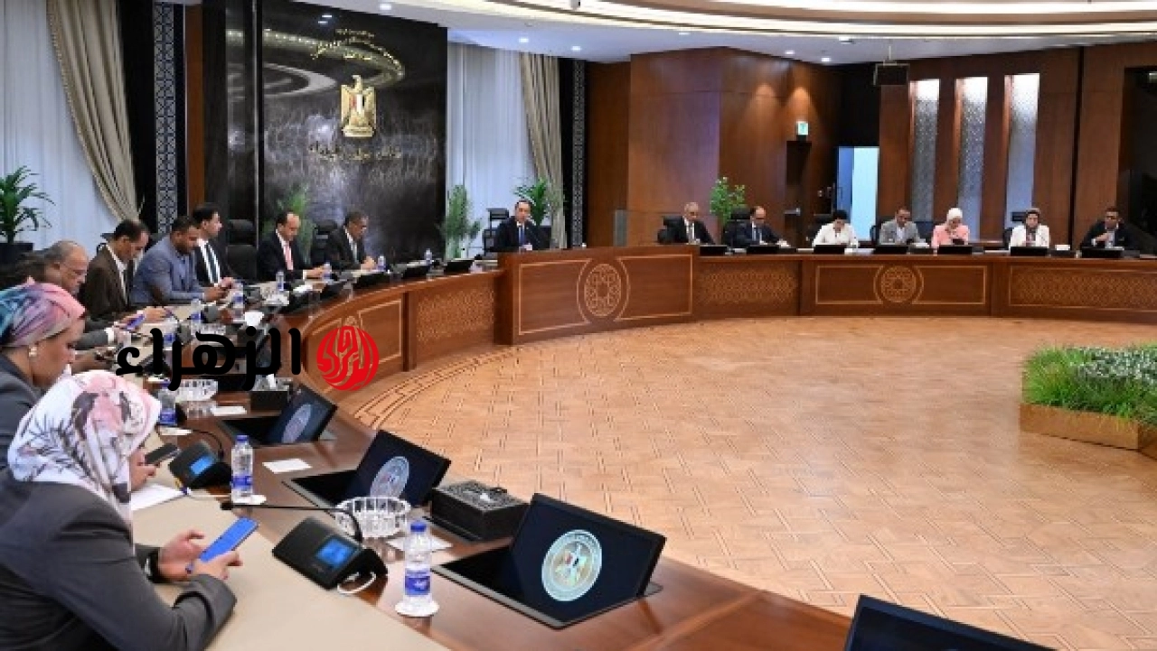 الحكومة تعلن استمرار رفع كفاءة الخدمات الصحية والتعليمية في الموازنة الجديدة