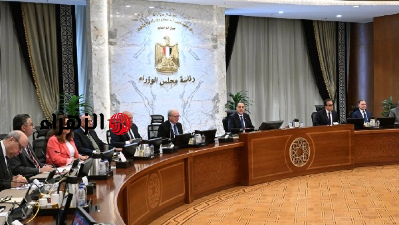 الحكومة تعلن تفاصيل مقترحات تحديث آليات الدعم خلال اجتماع وزاري موسع