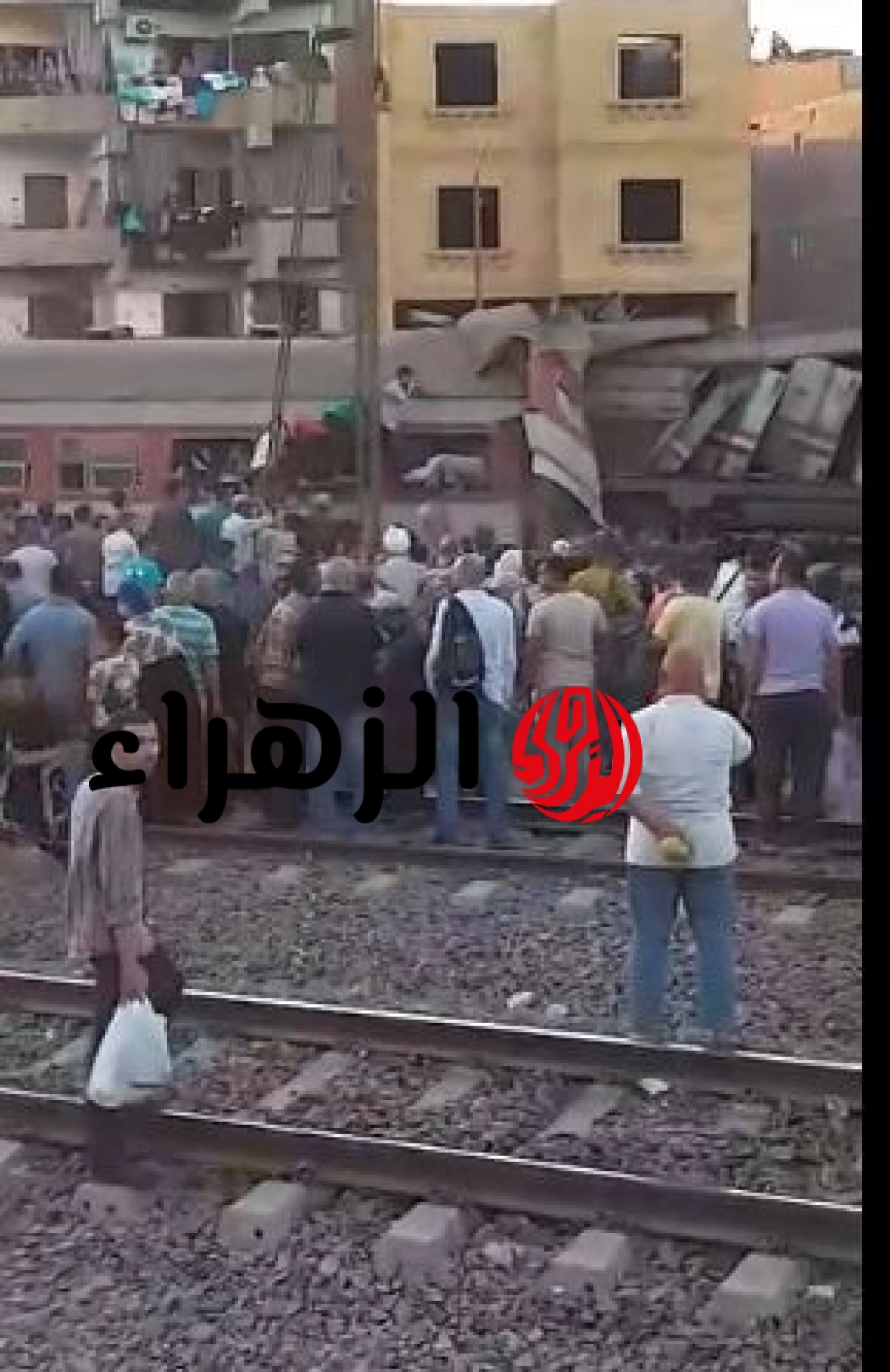 السكة الحديد تعلن عدم وقوع إصابات بشرية في حادث خروج جرار قطار دمياط القاهرة