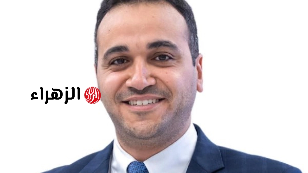 طبيب مصري يفوز بعضوية مجلس الجمعية البريطانية الأيرلندية لتصحيح الإبصار لأول مرة