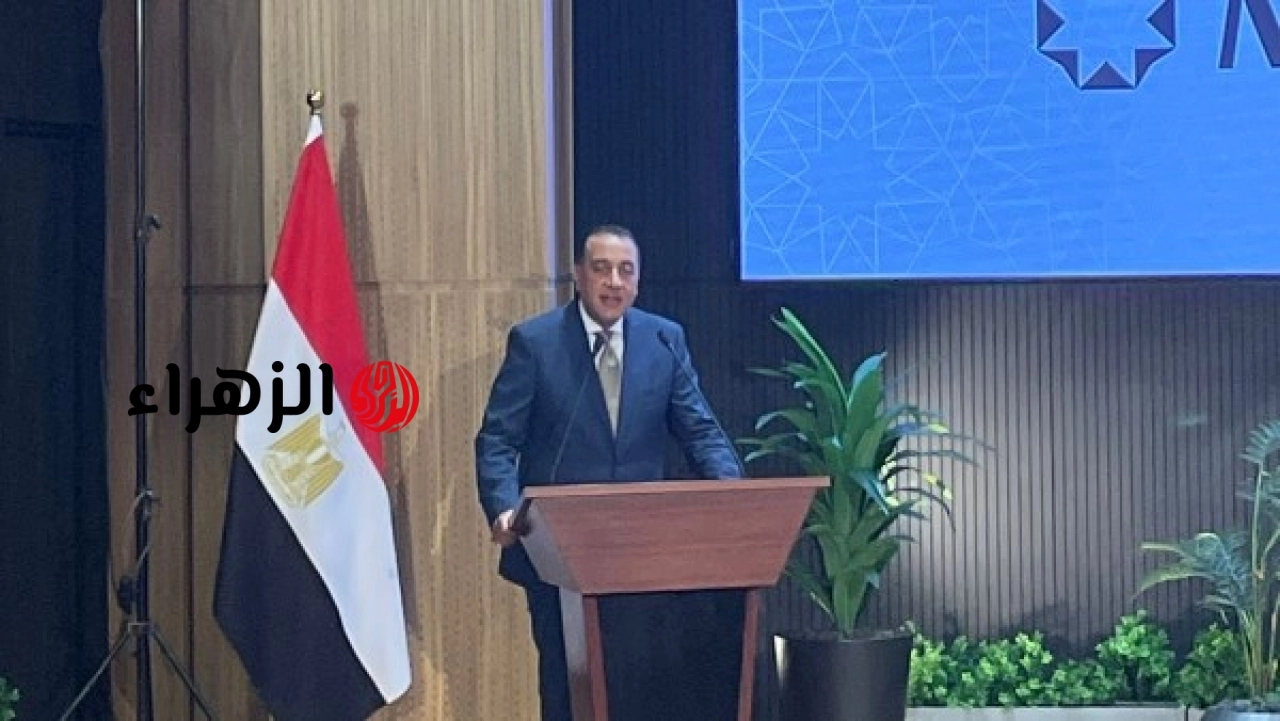 مدبولي يعلن تنفيذ مشروعات استثمارية وعقارية جديدة لجذب المزيد من الاستثمارات في مصر