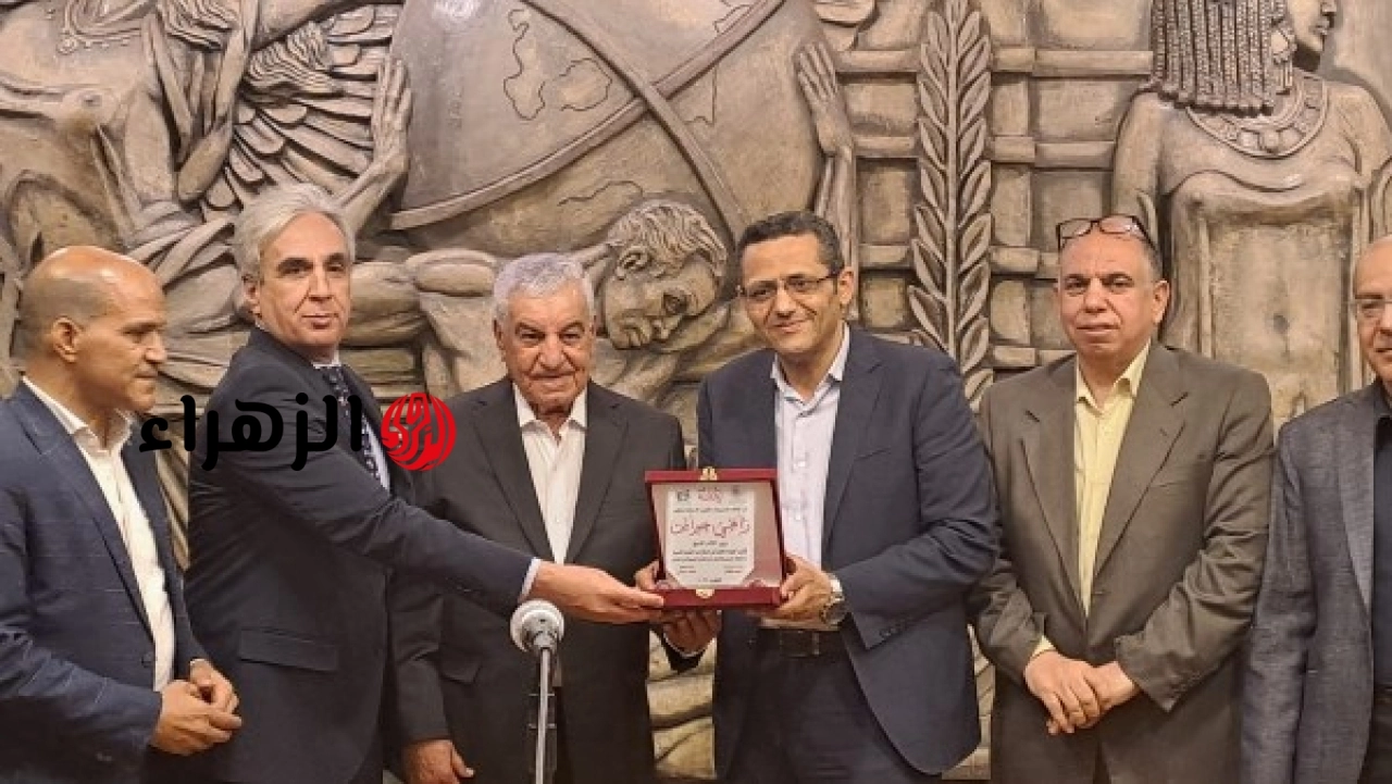 نقابة الصحفيين تستضيف زاهي حواس للحديث عن جهود استرداد الآثار المصرية