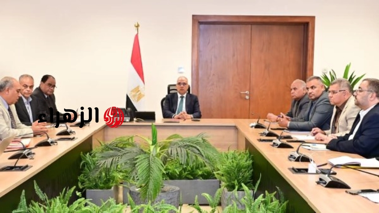 وزير الري يتابع استعداد أجهزة الوزارة وتنفيذ خطط مواجهة الطوارئ