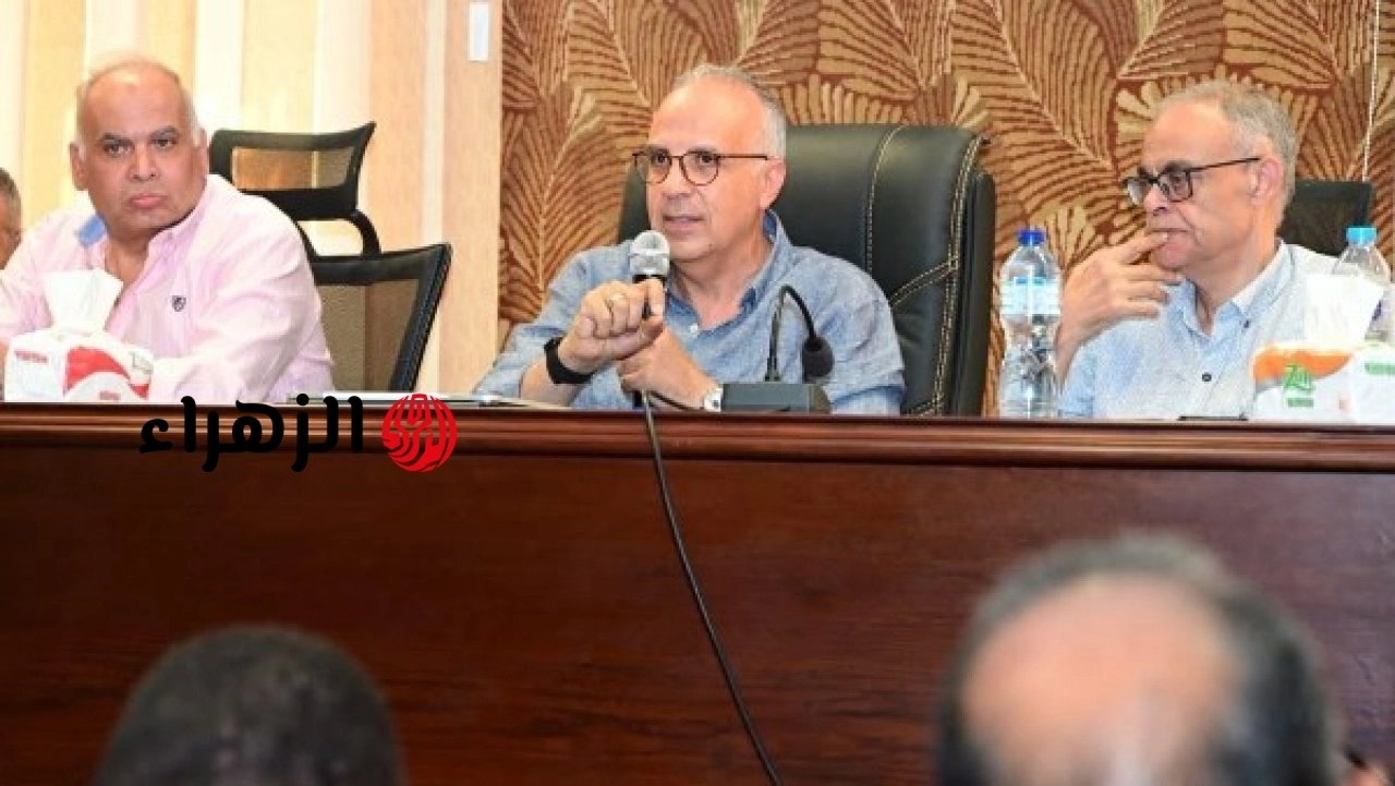 وزير الري يعلن خطة إدارة المنظومة المائية الصيفية خلال زيارة ميدانية إلى أسيوط