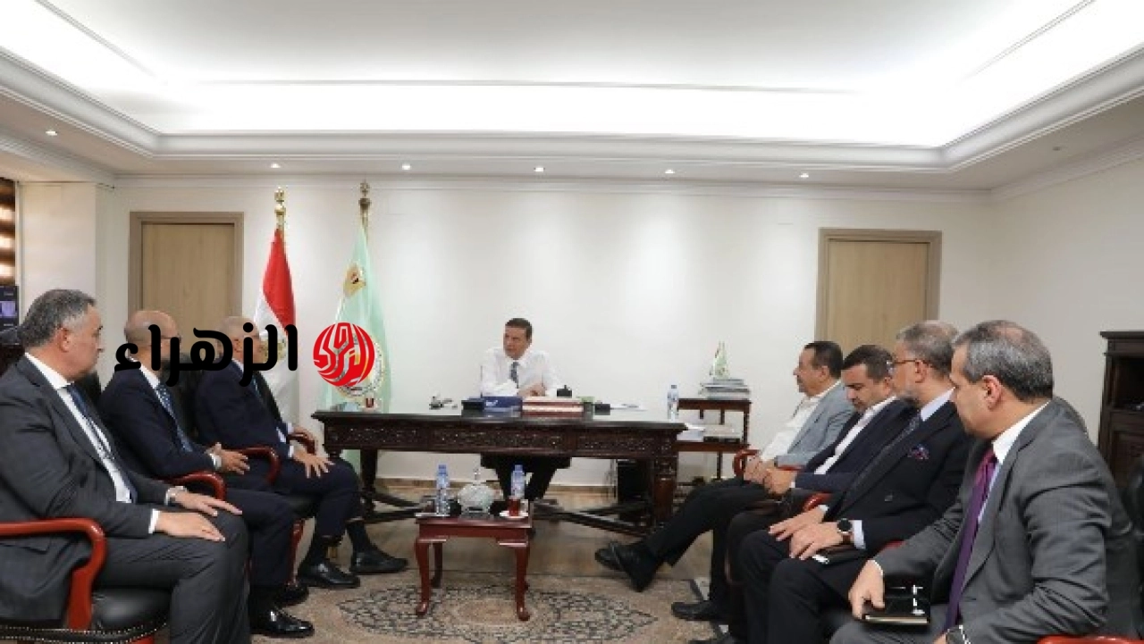 وزير الزراعة يبحث مع رئيس اتحاد الصناعات التوسع في مبادرة القرية المنتجة