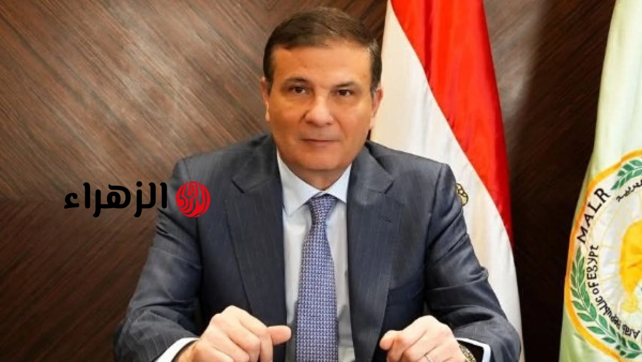 وزير الزراعة يعلن استمرار صرف الأسمدة المدعمة يوميا على مدار الساعة