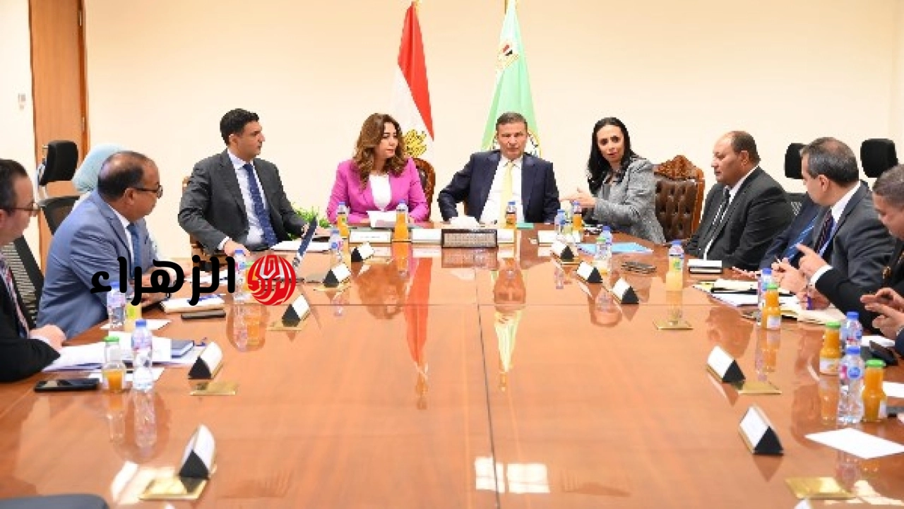 وزير الزراعة يعلن بدء تنفيذ مبادرة القرية المنتجة لتحقيق التنمية المستدامة في القرى المصرية