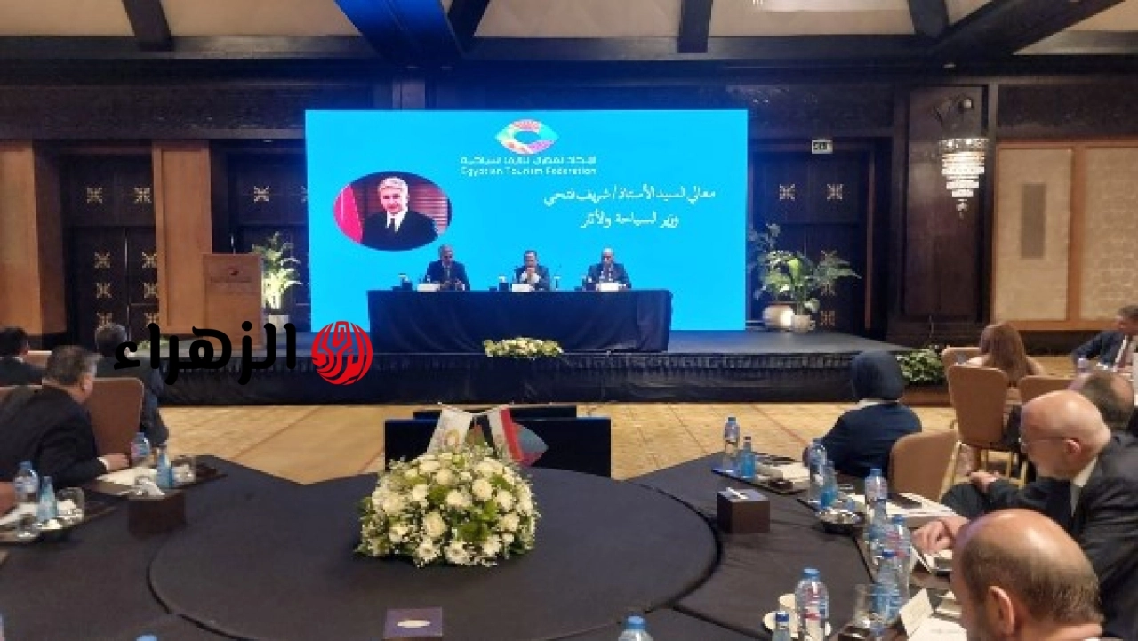 وزير السياحة والآثار يعلن تحقيق ارتفاع بنسبة 40 في المئة في مستوى إنفاق السائح