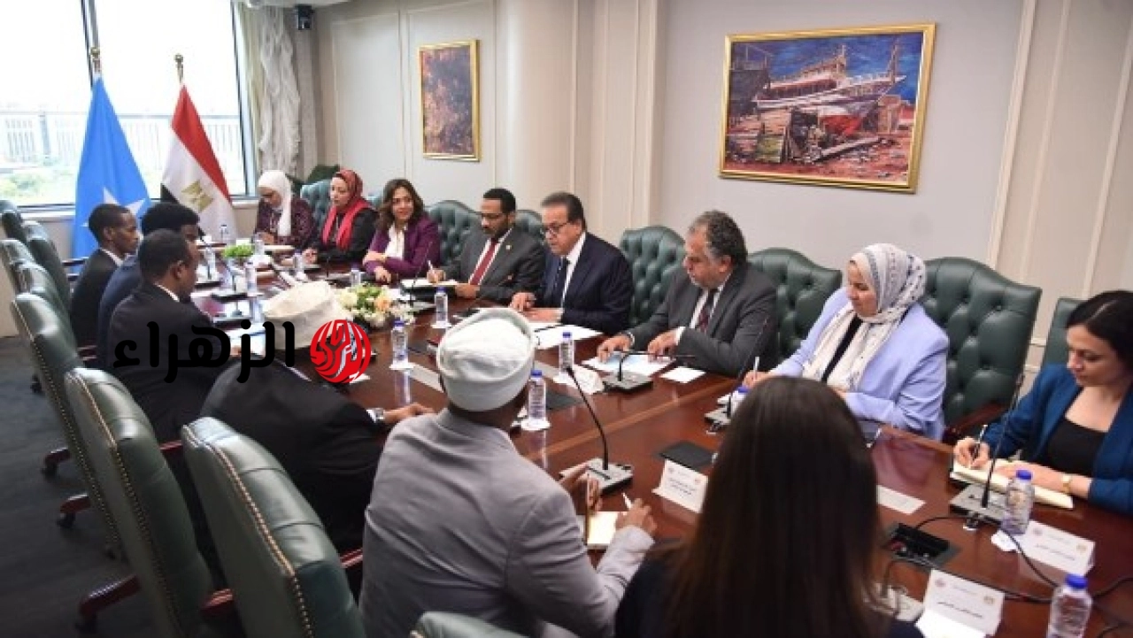وزير الصحة يعلن توسيع المنح التدريبية للكوادر الطبية الصومالية