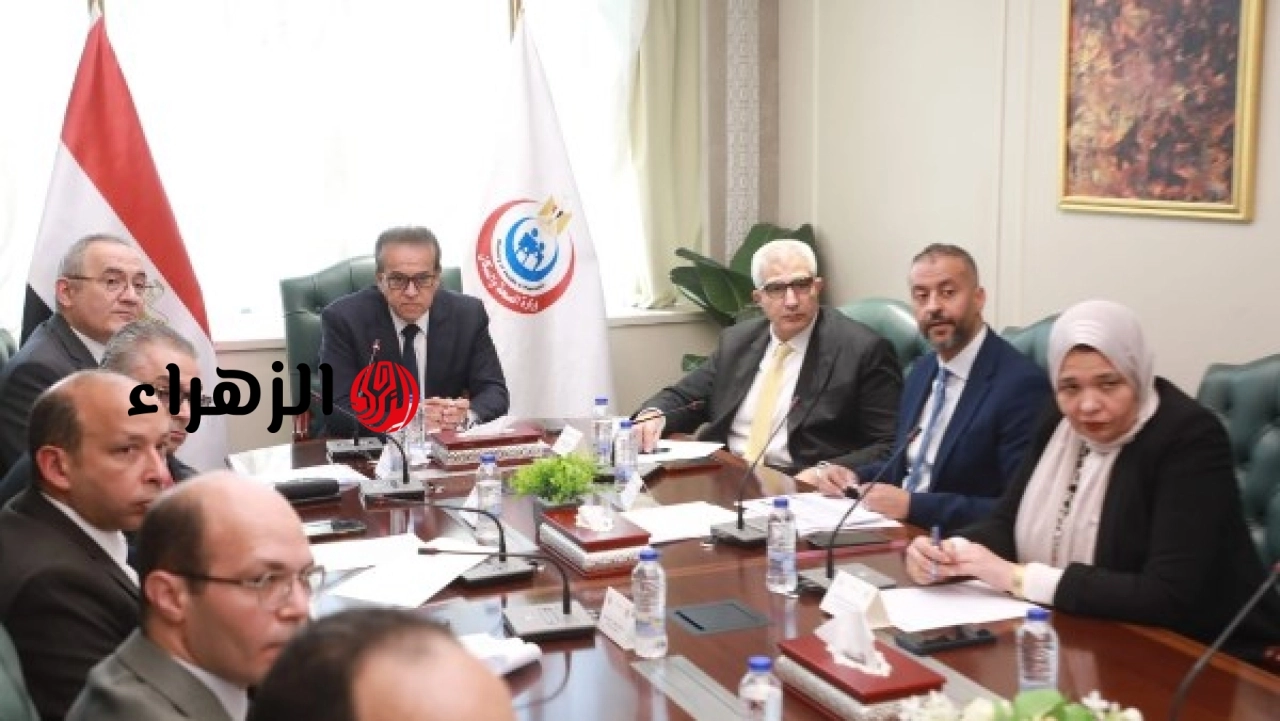 وزير الصحة يعلن رفع كفاءة المنشآت الطبية والتعليمية في عدد من المحافظات