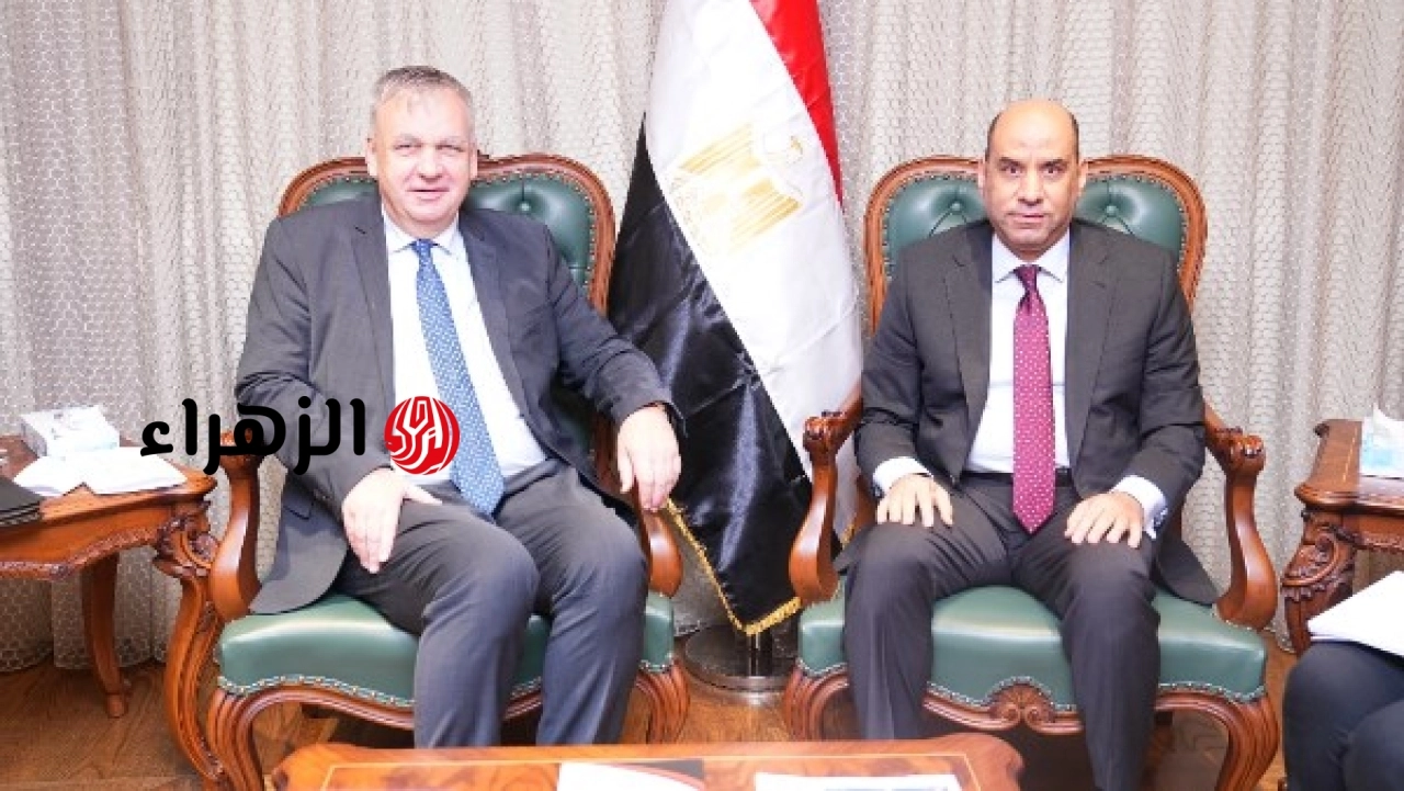 وزير العمل يناقش مع السفير الألماني سبل تنقل العمالة وتعزيز برامج التدريب المهني