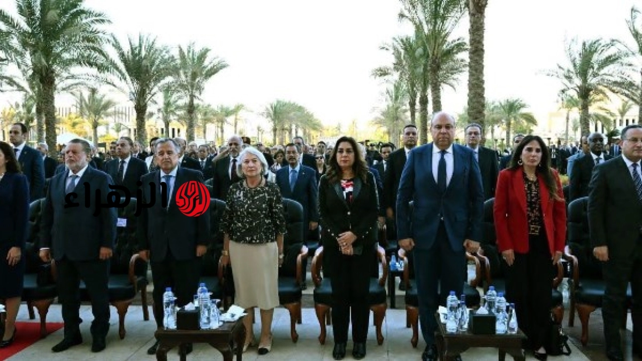 وزيرة التنمية المحلية والبيئة تشهد احتفال وزارة الخارجية بمرور 200 عام على تأسيس الوزارة