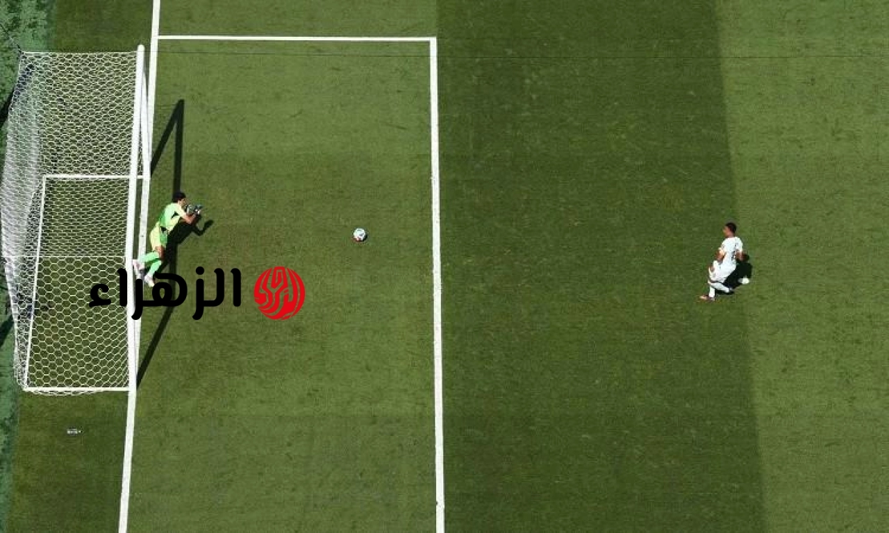 بونو يدخل تاريخ كأس العالم.. حارس المغرب يوقف رقما فرنسيا صامدا