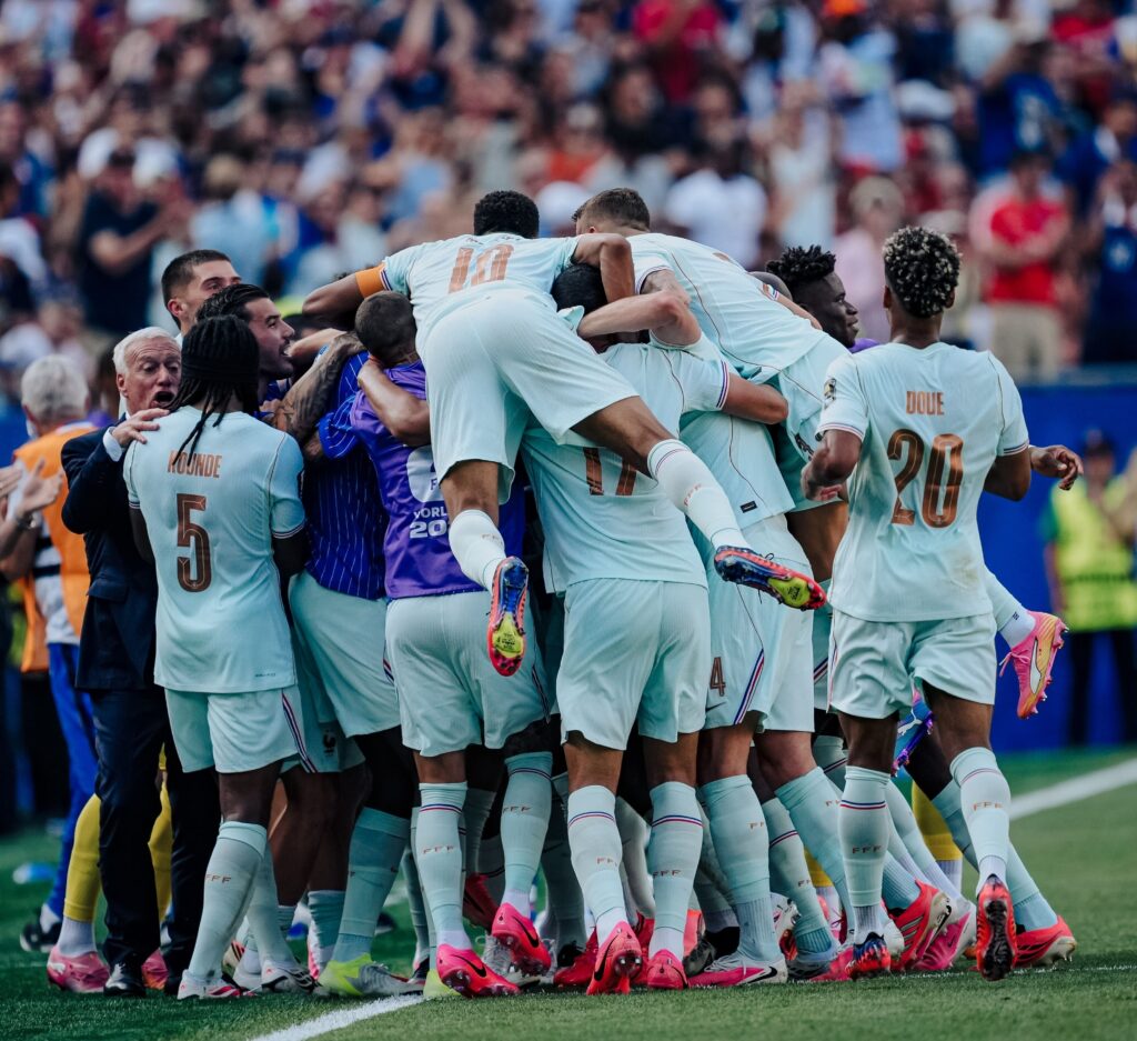 فرنسا تفوز على المغرب بهدفين في الشوط الثاني وتتأهل إلى نصف نهائي كأس العالم 7 1783971235 971 فرنسا تفوز على المغرب بهدفين في الشوط الثاني وتتأهل إلى