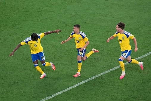 World Cup 2026 và cơn sốt giày hồng: Khi màu sắc trở thành biểu tượng mới của bóng đá
