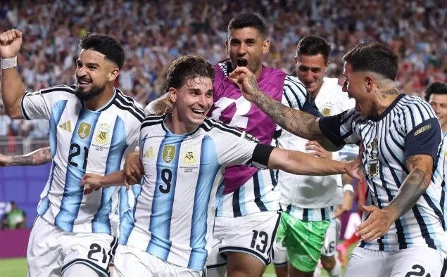 أظهرت الأرجنتين العديد من نقاط الضعف في دفاعها خلال المباراة ضد سويسرا.