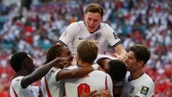 تخلى المدرب ديدييه ديشامب عن النهج العملي الذي كان يتبعه المنتخب الفرنسي. 7 قللت وسائل الإعلام البريطانية من شأن المنتخب الأرجنتيني، معلنة أن ميسي "اكتفى بما حققه" في الدور نصف النهائي.