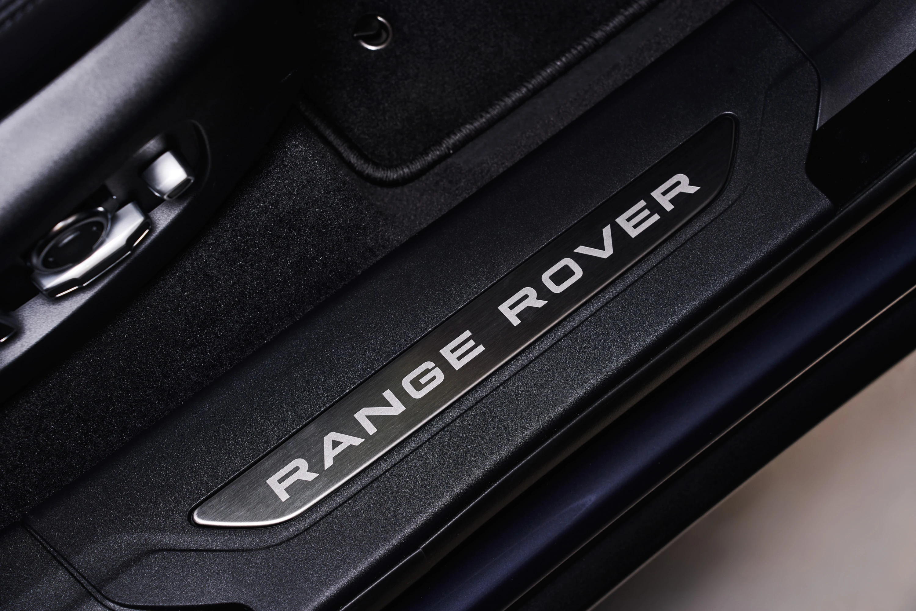 صورة جاكوار لاند روفر 2 Jaguar Land Rover ảnh 2