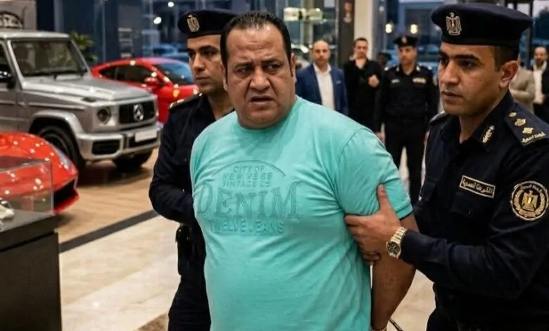 لماذا تلاحق النيابة صبري نخنوخ رغم تنازل الضحية صاحب المعرض 3 نخنوخ