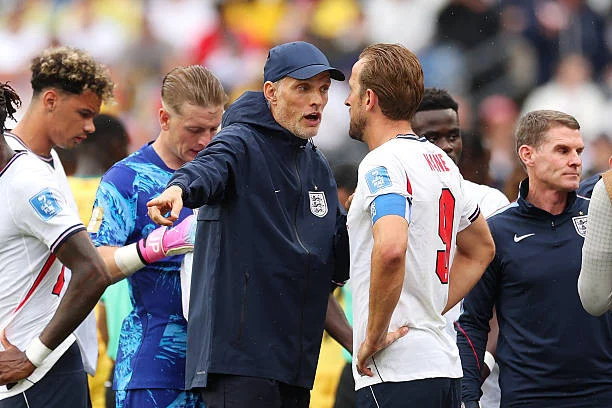 هاري كين: من ماكينة تسجيل الأهداف إلى قائد ورمز عصري للمنتخب الإنجليزي تحت قيادة توماس توخيل. 6 كان هاري كين لاعباً أساسياً تحت قيادة توماس توخيل. الصورة: غيتي إيميجز