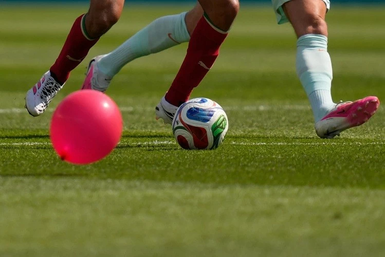 الكشف عن الميزات الخاصة الموجودة داخل كرات كأس العالم 2026. Bật mí điều đặc biệt bên trong những trái bóng của World Cup 2026