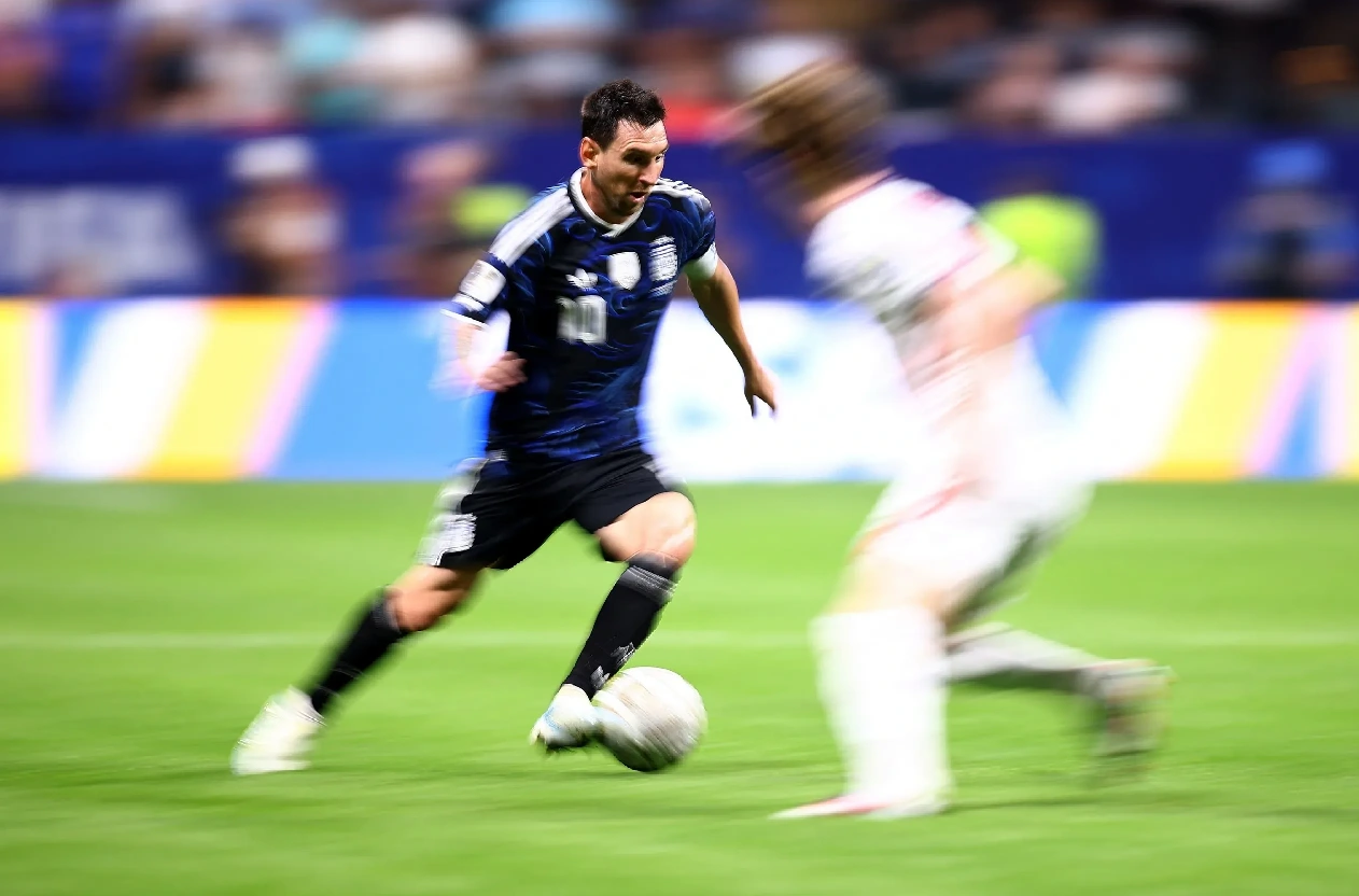 هل سيرفع ميسي الكأس، وهل سيصبح مبابي هداف كأس العالم 2026؟ 6 هل سيرفع ميسي الكأس ويصبح مبابي هداف كأس العالم 2026؟ - الصورة 2.