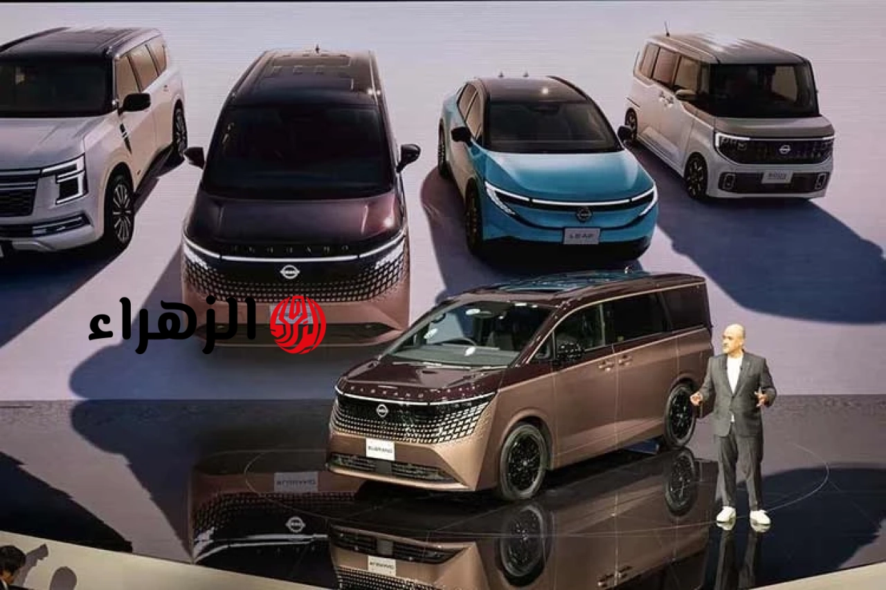 تتنافس سيارة نيسان إلغراند 2026 – وهي سيارة متعددة الأغراض فاخرة تزيد تكلفتها عن مليار دونغ فيتنامي – مع سيارة تويوتا سيينا.