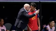 فن السيطرة والدفاع المنيع: إسبانيا تقترب من تحقيق المجد في كأس العالم 2026. 6 لويس دي لا فوينتي يحلل دور بيدري: لماذا تختلف إسبانيا عن برشلونة؟