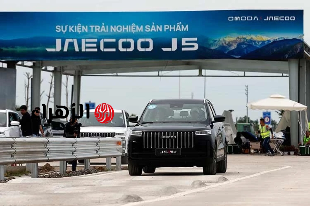 Jaecoo J5 SHS-H Premium and Flagship