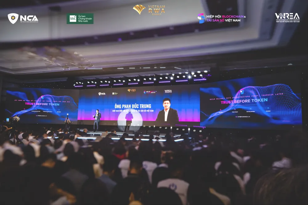 مشهد المؤتمر Copy of 094335HAI_4826.jpg