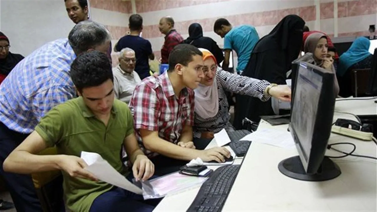 كليات الصيدلة لكل الشعب دليل شامل للمصروفات في الجامعات الخاصة والأهلية لعام 2026 4 مصروفات الصيدلة