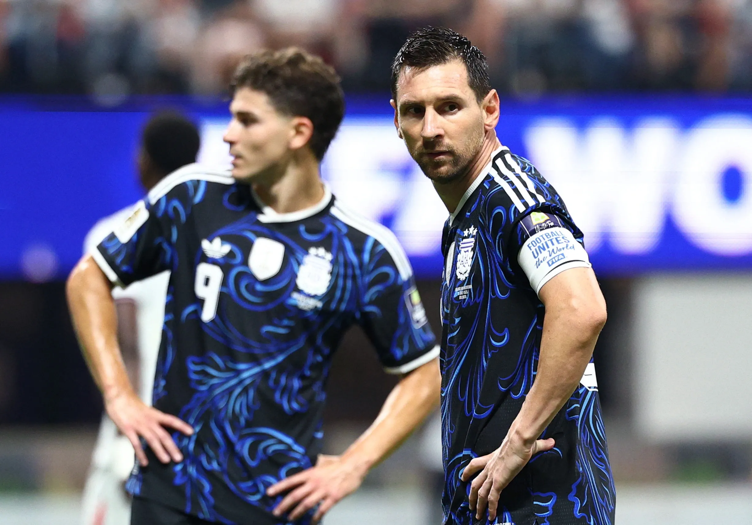 تبلغ قيمة تشكيلة المنتخب الإسباني 1.47 مليار يورو، وهو رقم أقل بكثير من قيمة المنتخب الأرجنتيني، لكن لديهم... ميسي. 6 تبلغ قيمة تشكيلة المنتخب الإسباني 1.47 مليار يورو، وهو رقم أقل بكثير من قيمة المنتخب الأرجنتيني، لكن لديهم... ميسي - الصورة 2.
