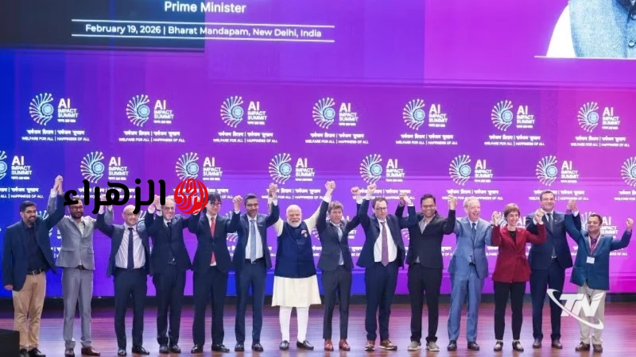 وضع مبادئ ومعايير عالمية لحوكمة الذكاء الاصطناعي.