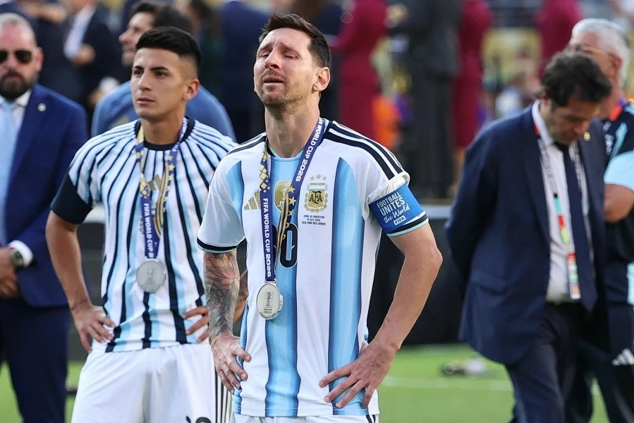 نتيجة نهائي كأس العالم 2026: إسبانيا 1-0 الأرجنتين: فيران توريس يقود لاروخا إلى قمة العالم، وليونيل ميسي ينهي حلمه. Kết quả Chung kết bóng đá World Cup 2026: Tây Ban Nha 1-0 Argentina: Ferran Torres đưa La Roja lên đỉnh thế giới, Lionel Messi khép lại giấc mơ dang