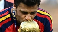 فيران توريس: من طفل يبكي إلى البطل الذي قاد إسبانيا إلى التتويج بكأس العالم. 9 رودري يفوز بالكرة الذهبية لكأس العالم 2026: تقدير لأسطورة معاصرة.