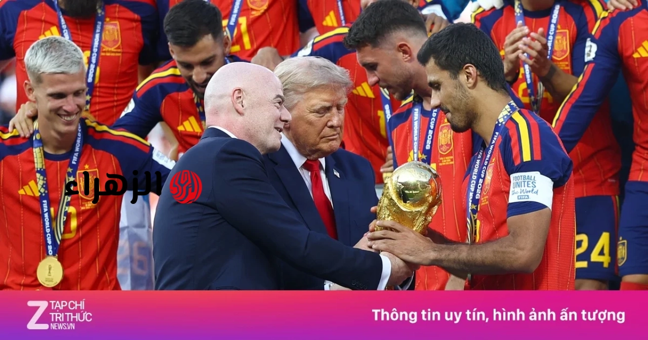 بطولة كأس العالم التي تضم 64 فريقاً تدفع كرة القدم إلى أقصى حدودها.