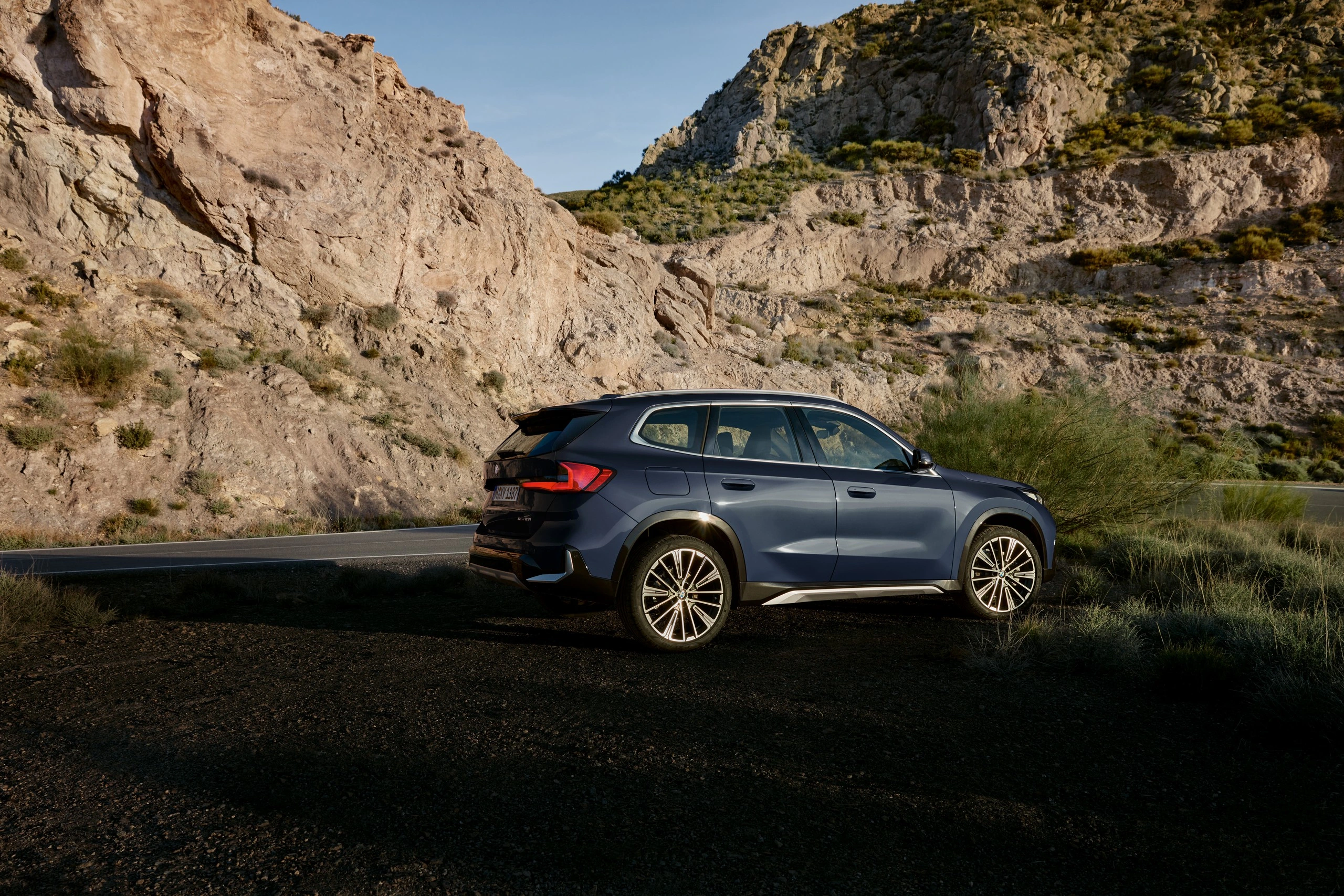 من 110 سنوات من الريادة إلى سيارة BMW X1: بوابة عالم سيارات BMW الفاخرة. 11 من 110 سنوات من الريادة إلى سيارة BMW X1: بوابة عالم سيارات BMW الفاخرة - الصورة 4.
