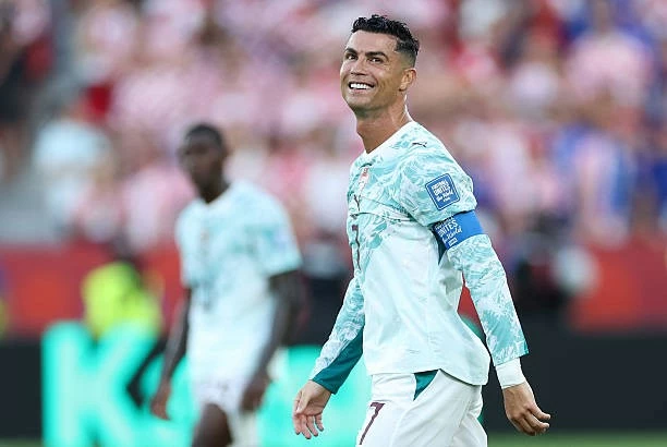 بالنظر إلى الوراء إلى كأس العالم 2026: عندما أعيد كتابة مجموعة من السجلات التاريخية. Nhìn lại World Cup 2026: Khi hàng loạt kỷ lục lịch sử được viết lại