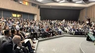 تشجع فيتنام التعاون في مجال الطاقة النووية مع بلغاريا.