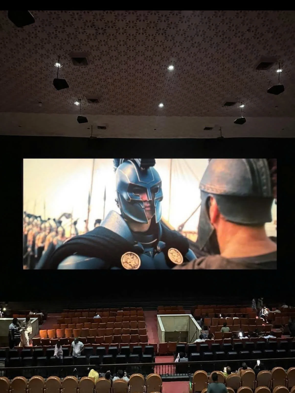 لا توفر جميع دور عرض IMAX نفس التجربة عند مشاهدة فيلم أوديسي. 6 1784701579 800 لا توفر جميع دور عرض IMAX نفس التجربة عند مشاهدة