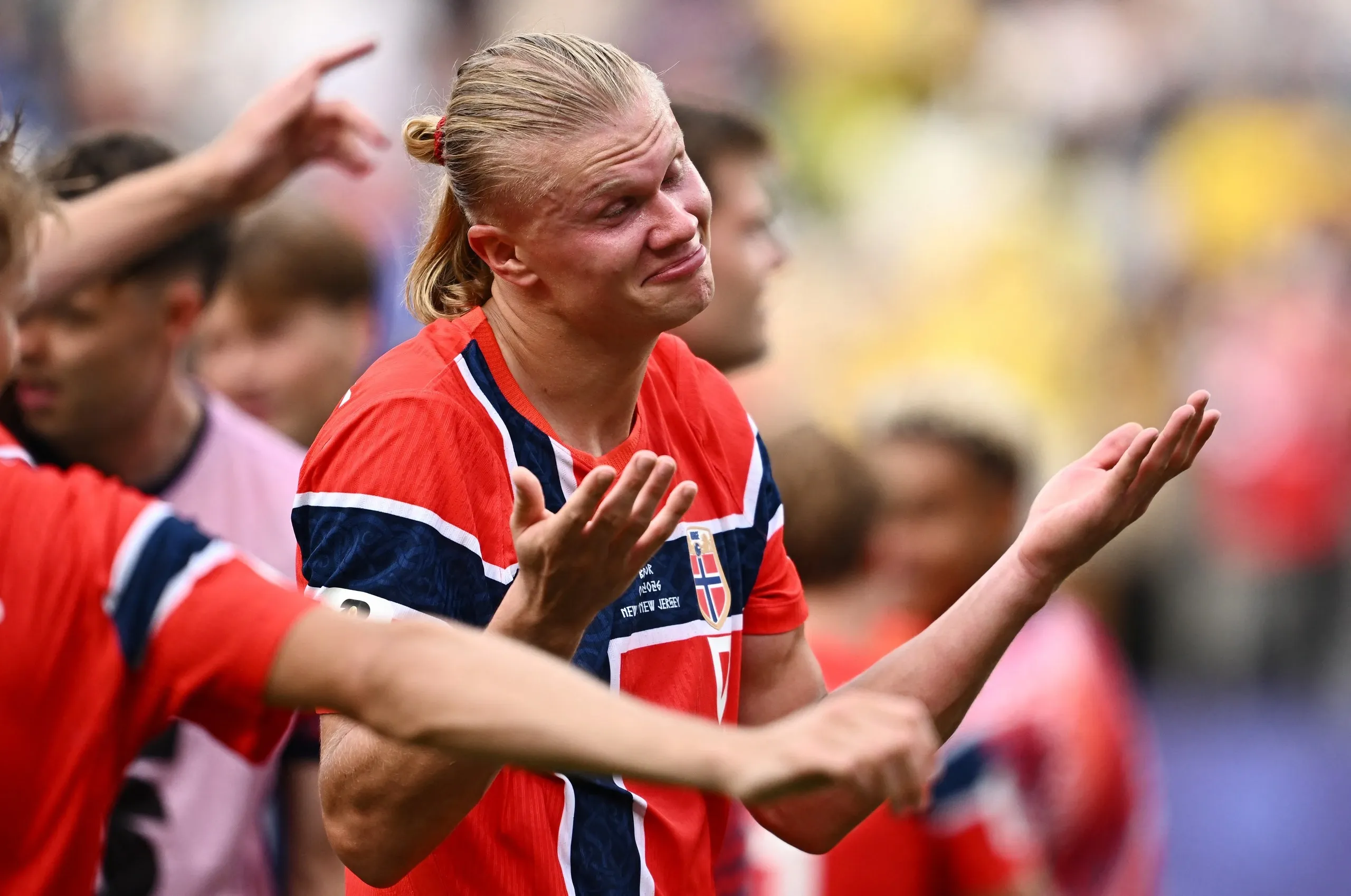 أعلن الاتحاد الدولي لكرة القدم (فيفا) عن أفضل 12 هدفاً في كأس العالم 2026، حيث فاز ميسي بشكل مفاجئ بالجائزة الخاصة. 7 أعلن الاتحاد الدولي لكرة القدم (فيفا) عن أفضل 12 هدفاً في كأس العالم 2026، وفاز ميسي بشكل مفاجئ بالجائزة الخاصة - الصورة 3.