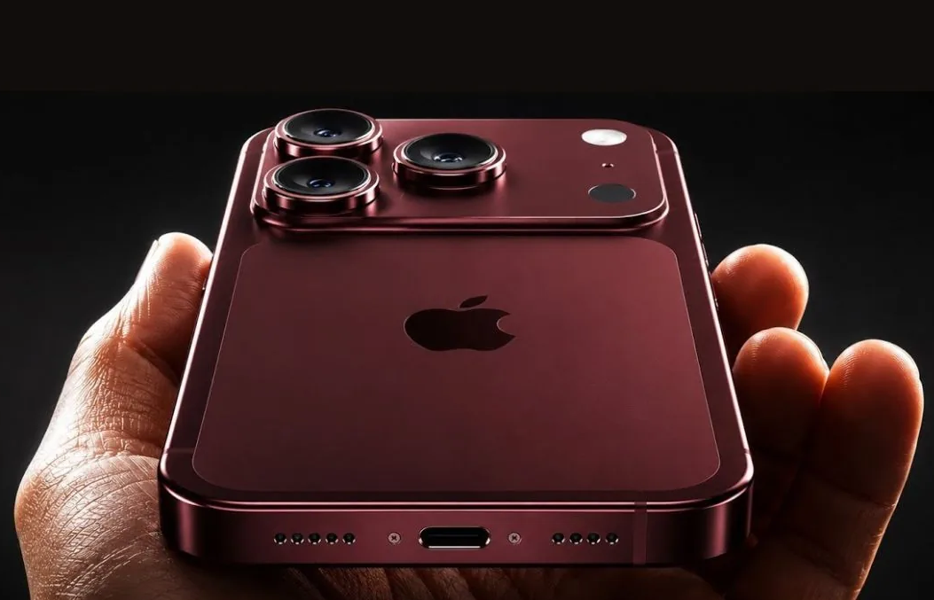 هل لا يزال هاتف iPhone 18 Pro Max هو الورقة الرابحة لشركة Apple، حتى مع وجود هاتف iPhone Ultra؟